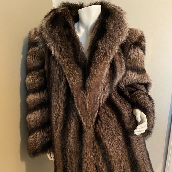 Vintage raccoon fur stroller coat